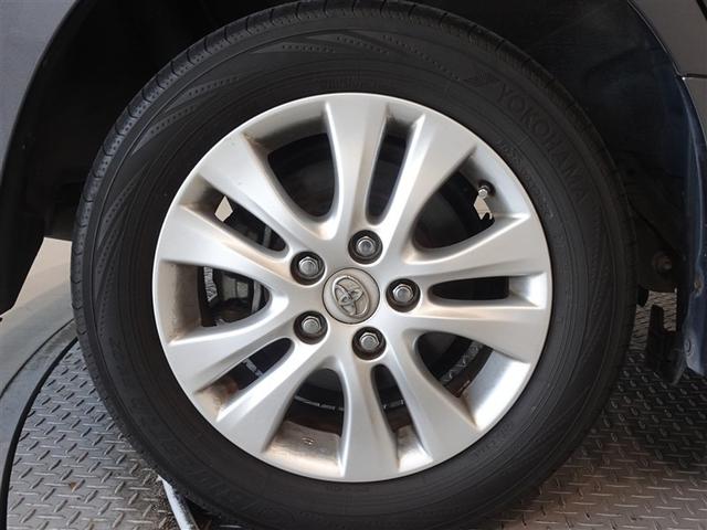 ノア Ｓｉ　メモリーナビ　フルセグ　バックカメラ　ＥＴＣ　３列シート　ＨＩＤヘッドライト　スマートキー　乗車定員８人（14枚目）