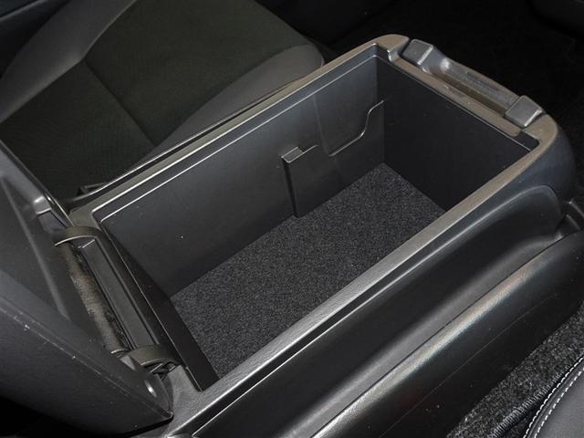 ハイエースバン スーパーＧＬ　ダークプライムＩＩ　衝突被害軽減システム　メモリーナビ　フルセグ　バックカメラ　ＥＴＣ　ＬＥＤヘッドランプ　ディーゼル　スマートキー（14枚目）