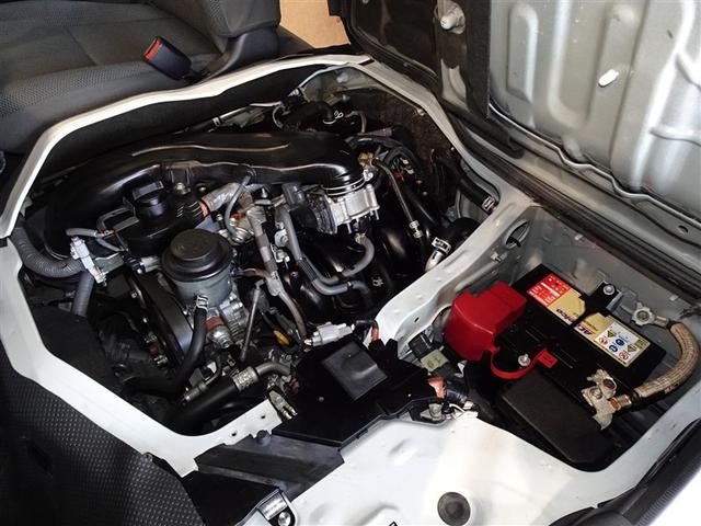 ハイエースバン ロングＤＸ　衝突被害軽減システム　メモリーナビ　ワンセグ　バックカメラ　ＥＴＣ　ドラレコ　乗車定員６人（23枚目）