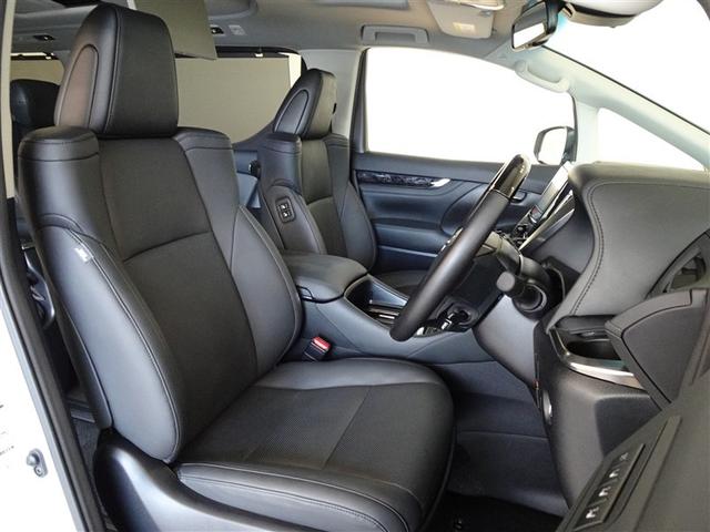 アルファード ２．５Ｓ　Ｃパッケージ　衝突被害軽減システム　フルセグ　後席モニター　バックカメラ　ＥＴＣ　サンルーフ　両側電動スライド　３列シート　ＬＥＤヘッドランプ　スマートキー　乗車定員７人（4枚目）