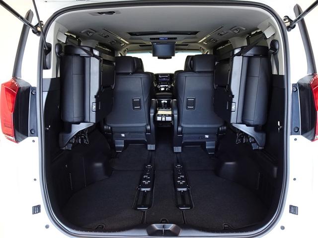 アルファード ２．５Ｓ　Ｃパッケージ　衝突被害軽減システム　フルセグ　後席モニター　バックカメラ　ＥＴＣ　サンルーフ　両側電動スライド　３列シート　ＬＥＤヘッドランプ　スマートキー　乗車定員７人（24枚目）