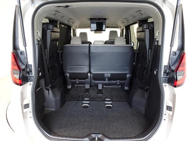 ノア Ｇ　衝突被害軽減システム　メモリーナビ　フルセグ　後席モニター　バックカメラ　ＥＴＣ　両側電動スライド　３列シート　ＬＥＤヘッドランプ　スマートキー　乗車定員８人（23枚目）