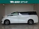 トヨタの上級ミニバン、ヴェルファイア Vが入荷しました。充実装備です。