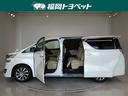 両側パワースライドドア付きだから、狭い駐車スペースなどでの 乗り降りラクラク!小さなお子さまのいるご家庭には嬉しい装備。