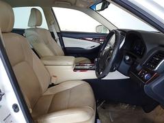 ���饦��ϥ��֥�å� ������륵�롼�󡡣ȣģĥʥӡ��ե륻�����Хå�����顡�ţԣ� 0802379A20260805T001 4