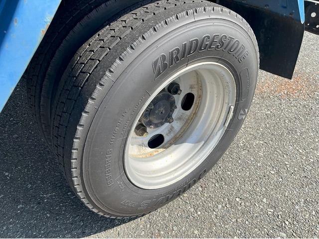 デュトロ 　２ｔ高床ダンプ・新明和工業（38枚目）