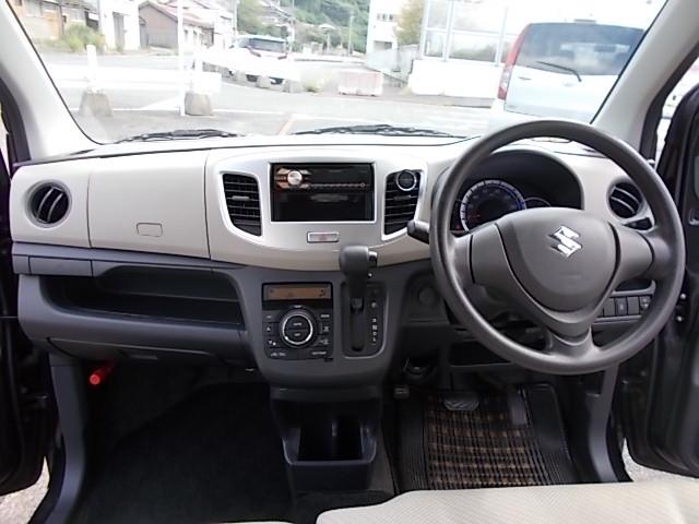 ワゴンＲ ＦＸ　４ＷＤ　ＣＶＴ　アイドリングストップ　キーレス　オートエアコン　シートヒーター　社外アルミホイール　ＣＤ　電動格納ミラー　ＡＢＳ　Ｗエアバッグ　タイミングチェーン　盗難防止機能（16枚目）