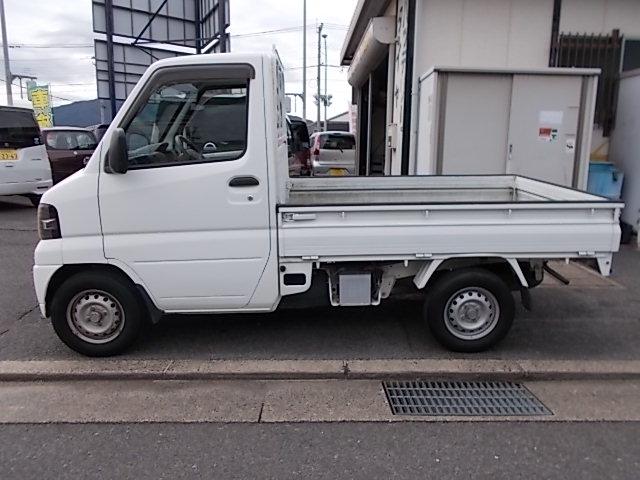 クリッパートラック ＳＤ　５速　エアコン　エアバッグ　ラジオ　三方開　走行３２５００キロ（5枚目）