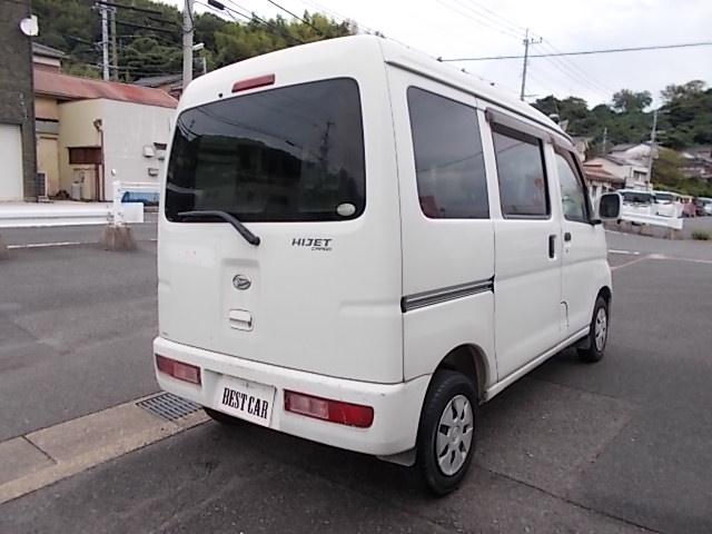 ハイゼットカーゴ クルーズ　４ＡＴ　４ＷＤ　ハイルーフ　フロントパワーウィンドウ　両側スライドドア　集中ドアロック　電動格納ミラー　ＣＤ　タイミングチェーン　ＡＢＳ　Ｗエアバッグ　走行６００００キロ（6枚目）