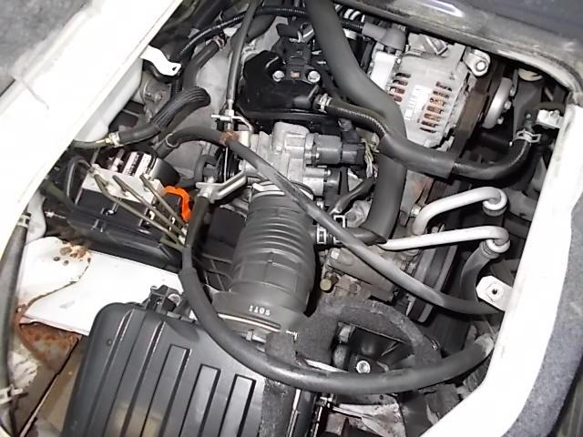 ハイゼットカーゴ クルーズ　４ＡＴ　４ＷＤ　ハイルーフ　フロントパワーウィンドウ　両側スライドドア　集中ドアロック　電動格納ミラー　ＣＤ　タイミングチェーン　ＡＢＳ　Ｗエアバッグ　走行６００００キロ（10枚目）