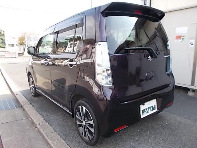 ワゴンＲ ２０周年記念車　ＣＶＴ　レーダーブレーキサポート　ＨＩＤ　アイドリングストップ　社外メモリーナビＴＶ　ＤＶＤ　ＣＤ　リアスピーカー　オートライト　オートエアコン　シートヒーター　純正１５インチＡＷ　走行５１０００キロ（8枚目）