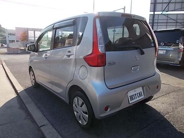 eKワゴン M CVT アイドリングストップ キーレス オートエアコン CD 電動格納ミラー SBS Wエアバッグ タイミングチェーン バッテリー新品(8枚目)