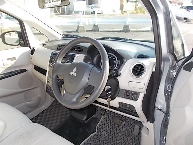 eKワゴン M CVT アイドリングストップ キーレス オートエアコン CD 電動格納ミラー SBS Wエアバッグ タイミングチェーン バッテリー新品(15枚目)