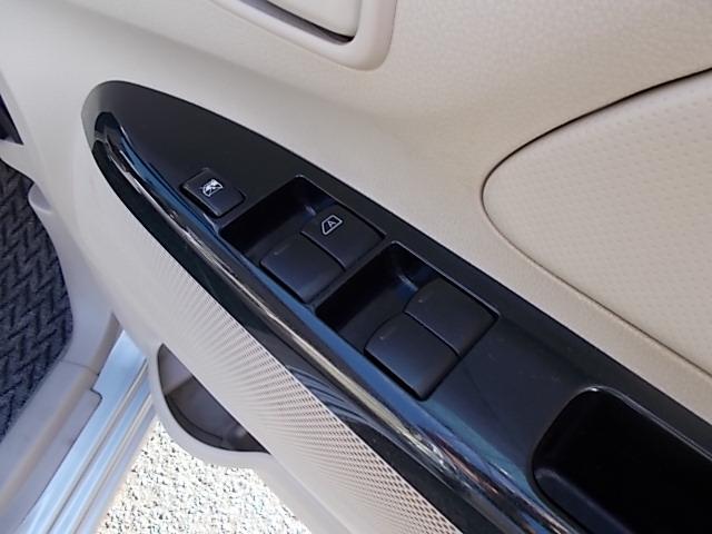 eKワゴン M CVT アイドリングストップ キーレス オートエアコン CD 電動格納ミラー SBS Wエアバッグ タイミングチェーン バッテリー新品(18枚目)