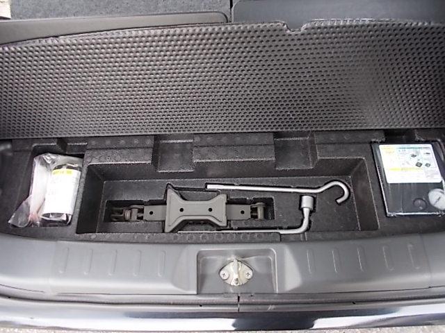 ワゴンＲ ＦＸリミテッド　ＣＶＴ　アイドリングストップ　社外ＬＥＤヘッドライト　メモリーナビフルセグＴＶ　ＤＶＤ　ＣＤ　バックカメラ　ＥＴＣ　プッシュスタート　スマートキー　オートエアコン　リアスピーカー　純正アルミホイール（37枚目）