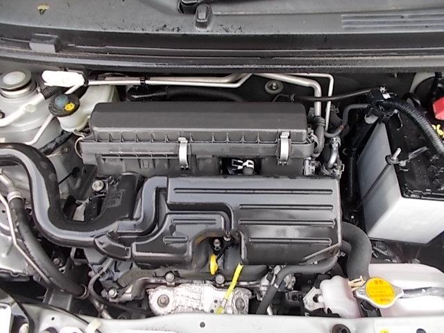 プレオプラス ＦＡ　スマートアシスト　４ＷＤ　ＣＶＴ　アイドリングストップ　スマアシ　メモリーナビフルセグＴＶ　ＤＶＤ　ＣＤ　ＥＴＣ　キーレス　横滑り防止機能　ＡＢＳ　Ｗエアバッグ　タイミングチェーン　ワンオーナー　盗難防止機能（9枚目）