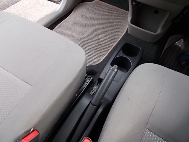 プレオプラス ＦＡ　スマートアシスト　４ＷＤ　ＣＶＴ　アイドリングストップ　スマアシ　メモリーナビフルセグＴＶ　ＤＶＤ　ＣＤ　ＥＴＣ　キーレス　横滑り防止機能　ＡＢＳ　Ｗエアバッグ　タイミングチェーン　ワンオーナー　盗難防止機能（25枚目）