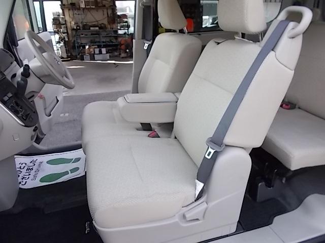 タント Ｌ　ＳＡ　スローパー　福祉車両　リアシート付仕様　電動ウインチ　スマアシ　両側スライドドア　純正ナビＴＶ　ＣＤ　バックカメラ　ＥＴＣ　ＣＶＴ　Ａストップ　タイミングチェーン　横滑り防止　盗難防止機能　タイヤ新品（30枚目）