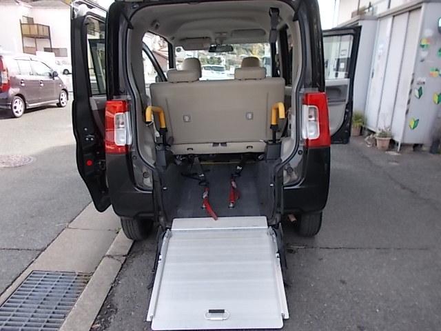 タント Ｌ　ＳＡ　スローパー　福祉車両　リアシート付仕様　電動ウインチ　スマアシ　両側スライドドア　純正ナビＴＶ　ＣＤ　バックカメラ　ＥＴＣ　ＣＶＴ　Ａストップ　タイミングチェーン　横滑り防止　盗難防止機能　タイヤ新品（33枚目）