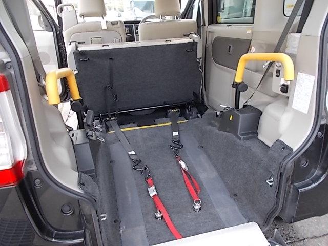 タント Ｌ　ＳＡ　スローパー　福祉車両　リアシート付仕様　電動ウインチ　スマアシ　両側スライドドア　純正ナビＴＶ　ＣＤ　バックカメラ　ＥＴＣ　ＣＶＴ　Ａストップ　タイミングチェーン　横滑り防止　盗難防止機能　タイヤ新品（36枚目）