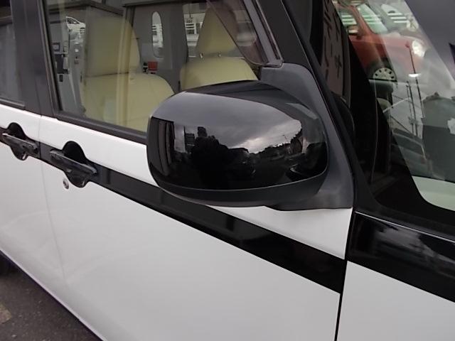 ムーヴキャンバス Ｘリミテッド　ＳＡＩＩＩ　オリジナルカラー　ＣＶＴ　Ａストップ　両側パワースライドドア　レザー調シートカバー　ディスプレイオーディオ　ＤＶＤ　ＣＤ　バックカメラ　リアスピーカー　プッシュスタート　タイヤ新品　走行４２０００キロ（10枚目）