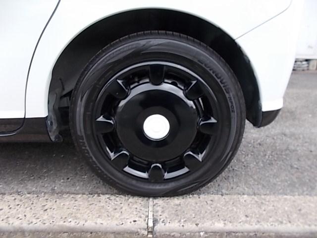 ムーヴキャンバス Ｘリミテッド　ＳＡＩＩＩ　オリジナルカラー　ＣＶＴ　Ａストップ　両側パワースライドドア　レザー調シートカバー　ディスプレイオーディオ　ＤＶＤ　ＣＤ　バックカメラ　リアスピーカー　プッシュスタート　タイヤ新品　走行４２０００キロ（17枚目）