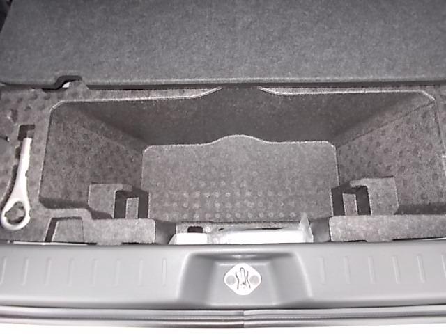 ムーヴキャンバス Ｘリミテッド　ＳＡＩＩＩ　オリジナルカラー　ＣＶＴ　Ａストップ　両側パワースライドドア　レザー調シートカバー　ディスプレイオーディオ　ＤＶＤ　ＣＤ　バックカメラ　リアスピーカー　プッシュスタート　タイヤ新品　走行４２０００キロ（41枚目）