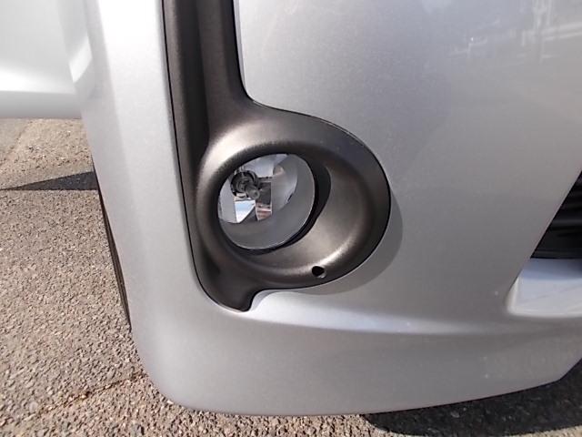 デイズルークス ハイウェイスター　Ｓ　ＣＶＴ　アイドリングストップ　メモリーナビＴＶ　ＣＤ　ＥＴＣ　両側スライドドア　ＨＩＤ　フォグランプ　プッシュスタート　スマートキー　オートＡＣ　電格ミラー　Ｔチェーン　ＡＢＳ　Ｗエアバッグ　純正ＡＷ（10枚目）