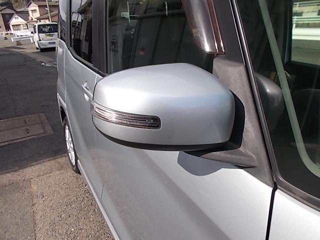 デイズルークス ハイウェイスター　Ｓ　ＣＶＴ　アイドリングストップ　メモリーナビＴＶ　ＣＤ　ＥＴＣ　両側スライドドア　ＨＩＤ　フォグランプ　プッシュスタート　スマートキー　オートＡＣ　電格ミラー　Ｔチェーン　ＡＢＳ　Ｗエアバッグ　純正ＡＷ（11枚目）