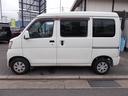 ハイゼットカーゴ クルーズ　４ＡＴ　４ＷＤ　ハイルーフ　フロントパワーウィンドウ　両側スライドドア　集中ドアロック　電動格納ミラー　ＣＤ　タイミングチェーン　ＡＢＳ　Ｗエアバッグ　走行６００００キロ（5枚目）