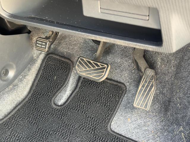 ハスラー Ｘ　運転席・助手席エアバック　ＡＢＳ　ＥＳＣ　キーレスエントリー　スマートキー　盗難防止システム　衝突安全ボディ　衝突被害軽減システム　ＨＩＤ　ベンチシート　フルフラット　シートヒーター（36枚目）