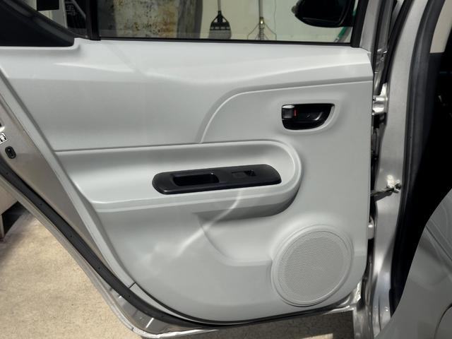 アクア Ｓ　運転席・助手席エアバック　ＡＢＳ　ＥＳＣ　衝突安全ボディ　キーレスエントリー　アイドリングストップ（23枚目）