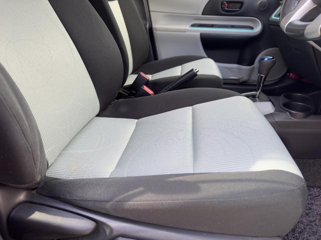 アクア Ｓ　運転席・助手席エアバック　ＡＢＳ　ＥＳＣ　衝突安全ボディ　キーレスエントリー　アイドリングストップ（28枚目）