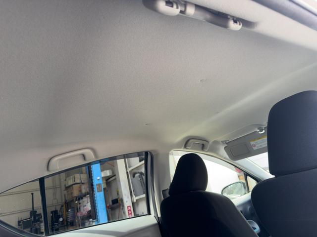 アクア Ｓ　運転席・助手席エアバック　ＡＢＳ　ＥＳＣ　衝突安全ボディ　キーレスエントリー　アイドリングストップ（37枚目）