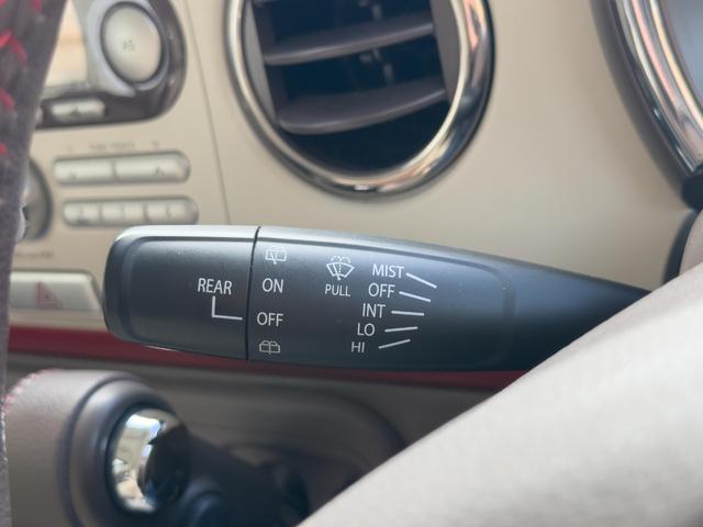 アルトラパンショコラ Ｘ　運転席・助手席エアバック　ＡＢＳ　盗難防止システム　衝突安全ボディ　キーレスエントリー　スマートキー　アイドリングストップ　ＨＩＤ　ベンチシート　フルフラット　ＣＤ（13枚目）