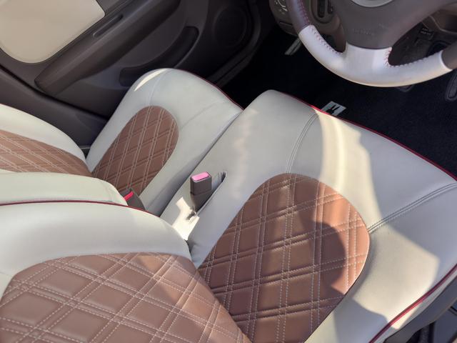 アルトラパンショコラ Ｘ　運転席・助手席エアバック　ＡＢＳ　盗難防止システム　衝突安全ボディ　キーレスエントリー　スマートキー　アイドリングストップ　ＨＩＤ　ベンチシート　フルフラット　ＣＤ（29枚目）