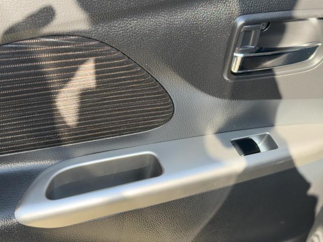 デイズ ハイウェイスター　Ｇ　運転席・助手席エアバックエアバック　ＡＢＳ　盗難防止システム　衝突安全ボディ　キーレス　スマートキー　アイドリングストップ　ＨＩＤ　ベンチシート　バックカメラ　全周囲カメラ（24枚目）