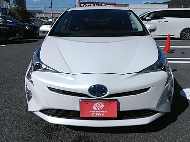 プリウス Aプレミアム 革シート キーレス フルセグ ナビ&TV 18アルミホイール エアバッグ 電動シート オートマ ディーラー車 フル装備 ETC バックカメラ スマートキー シートヒーター(4枚目)