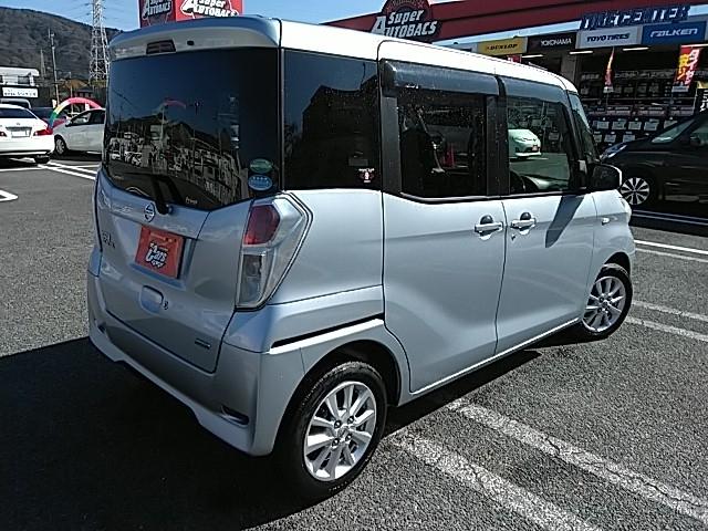 デイズルークス Ｘ　Ｖセレクション　ワンオーナー　両側電動スライド　キーレス　エアバッグ　オートマ　ディーラー車　フル装備　衝突被害軽減システム　バックカメラ　スマートキー（3枚目）