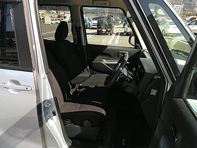 デイズルークス Ｘ　Ｖセレクション　ワンオーナー　両側電動スライド　キーレス　エアバッグ　オートマ　ディーラー車　フル装備　衝突被害軽減システム　バックカメラ　スマートキー（10枚目）