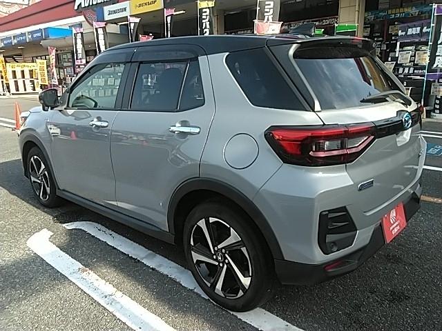 ロッキー プレミアムＧ　ＨＥＶ　ワンオーナー　キーレス　フルセグ　ナビ＆ＴＶ　１７アルミホイール　エアバッグ　オートマ　ディーラー車　フル装備　衝突被害軽減システム　ＥＴＣ　バックカメラ　スマートキー　シートヒーター（18枚目）