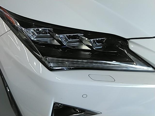 RX RX300 Fスポーツ サンルーフ 革シート キーレス フルセグ ナビ&TV 20アルミホイール エアバッグ 電動シート オートマ フル装備 安全装備 助手席エアバッグ サイドエアバッグ 衝突被害軽減システム ETC(19枚目)