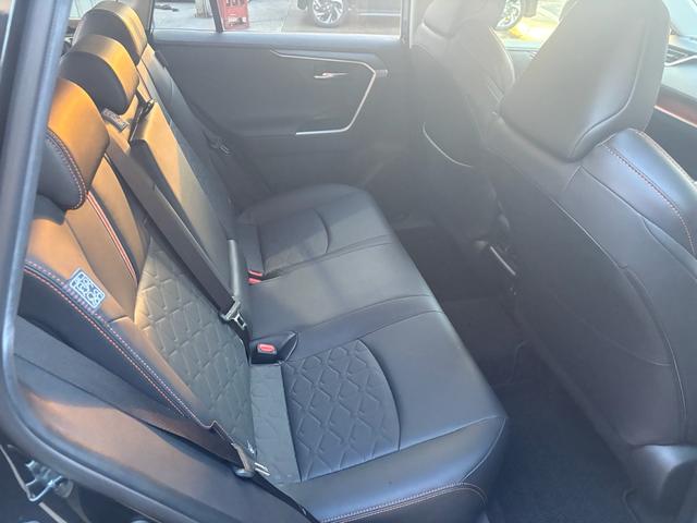 RAV4 アドベンチャー(14枚目)