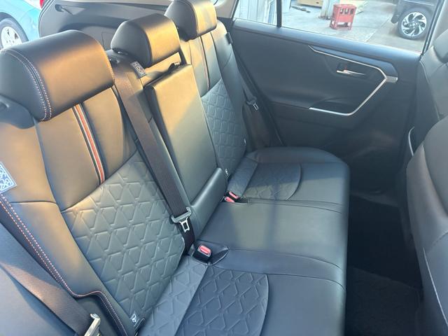 RAV4 アドベンチャー(15枚目)
