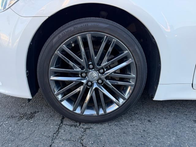 �P�W�C���`�X�p�b�^�����O�A���~�z�C�[��