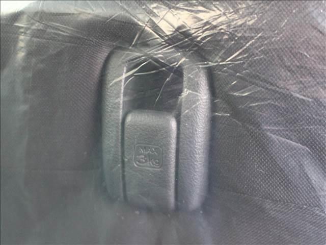 Ｎ－ＢＯＸカスタム ベースグレード　届出済み未使用車　衝突被害軽減ブレーキ　スマートキー　アイドリングストップ　障害物センサー　レーンキープアシスト　オートマチックハイビーム　シートヒーター　両側スライド片側電動スライドドア　盗難防止（15枚目）