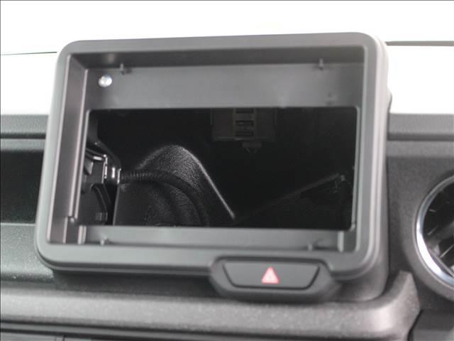 Ｎ－ＢＯＸカスタム ベースグレード　届出済み未使用車　衝突被害軽減ブレーキ　スマートキー　アイドリングストップ　障害物センサー　レーンキープアシスト　オートマチックハイビーム　シートヒーター　両側スライド片側電動スライドドア　盗難防止（21枚目）