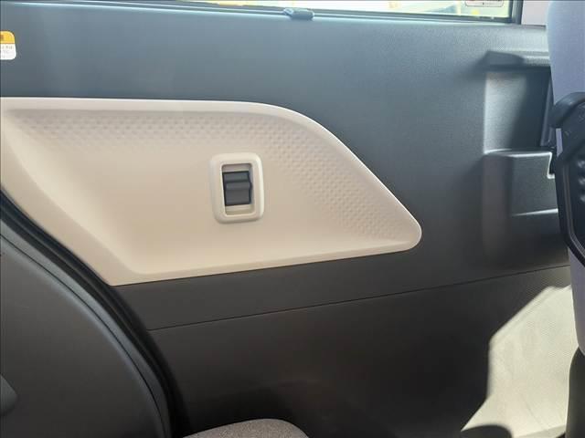 タント Ｘ　両側スライド片側電動ドア　スマートキー　衝突被害軽減ブレーキ　クリアランスソナー　アイドリングストップ　ＥＣＳ　シートヒーター　ＬＥＤヘッドライト（13枚目）