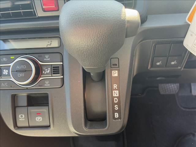 タント Ｘ　両側スライド片側電動ドア　スマートキー　衝突被害軽減ブレーキ　クリアランスソナー　アイドリングストップ　ＥＣＳ　シートヒーター　ＬＥＤヘッドライト（25枚目）