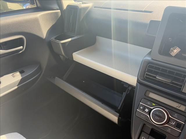 タント Ｘ　両側スライド片側電動ドア　スマートキー　衝突被害軽減ブレーキ　クリアランスソナー　アイドリングストップ　ＥＣＳ　シートヒーター　ＬＥＤヘッドライト（29枚目）